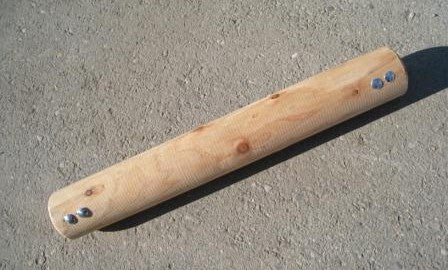 Sprosse mit Stahlseilaufnahme